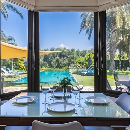 Peaceful 6br With Private Pool And Garden Vila *